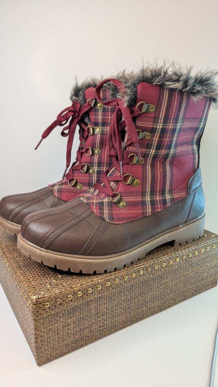 Elladora Women's Snow Boots Red Plaid Winter Duck Boot Faux Fur Lug Sole 10